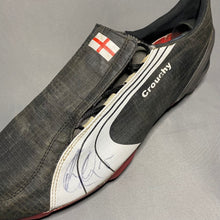 Load image into Gallery viewer, Peter Crouch - Puma V1.06 World Cup 06 Worn Boots