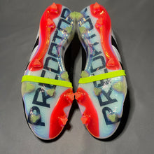 Load image into Gallery viewer, Adidas Predator 30 FT FG
