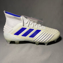 Load image into Gallery viewer, Adidas Predator 18.1 SG
