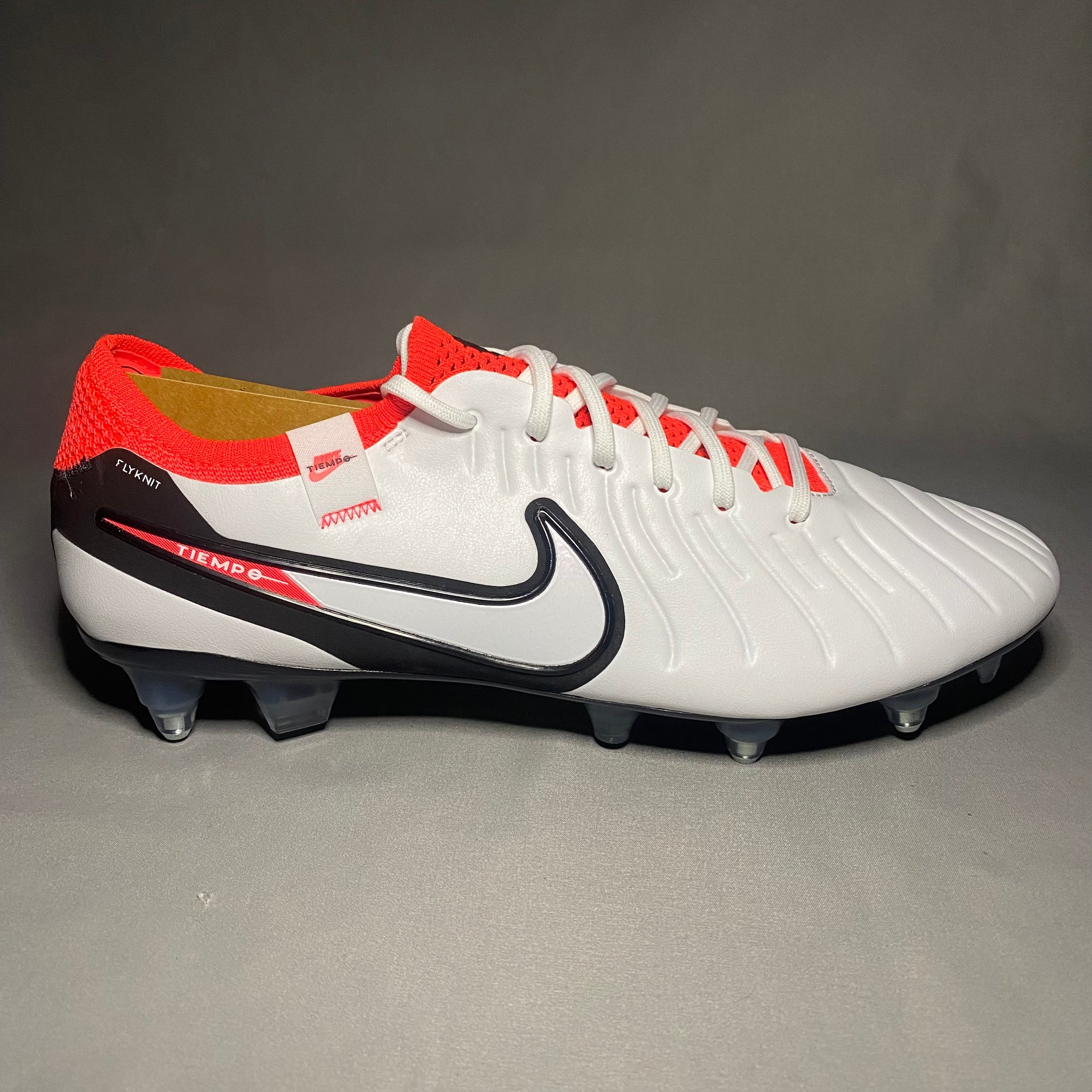 Nike tiempo anti top clog