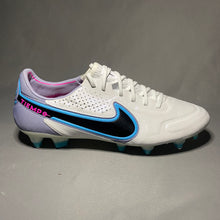 Load image into Gallery viewer, Nike Tiempo 9 SG Anti Clog
