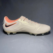 Load image into Gallery viewer, Nike Tiempo 9 Elite SG - Anti Clog
