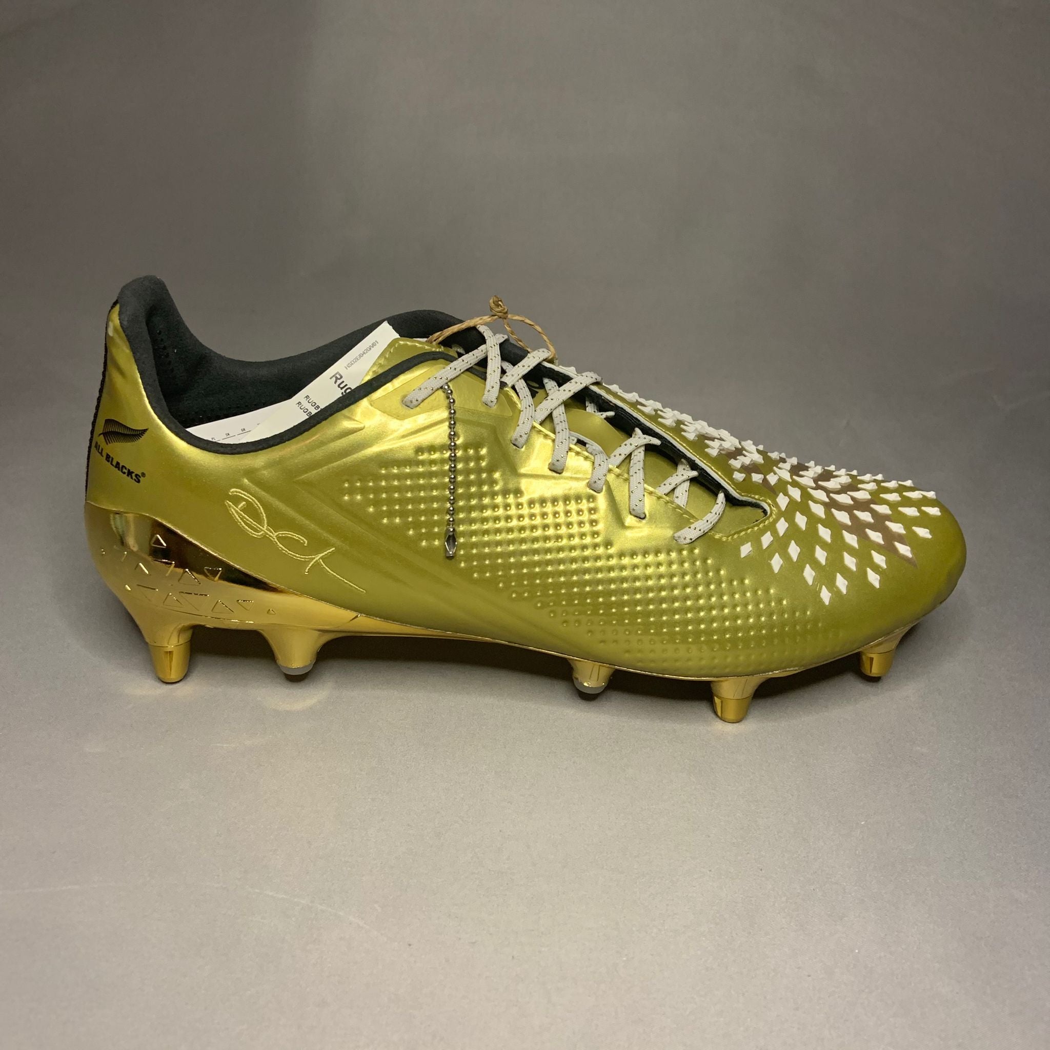 adidas Rugby Predator Malice ダン・カーター仕様 Adidas Predator Malice SG Rugby Boots Black | Rugby Now
